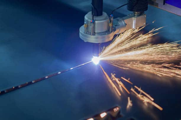 Plasma cutting machine