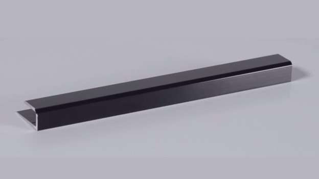 Aluminum part with anodizing surface finish