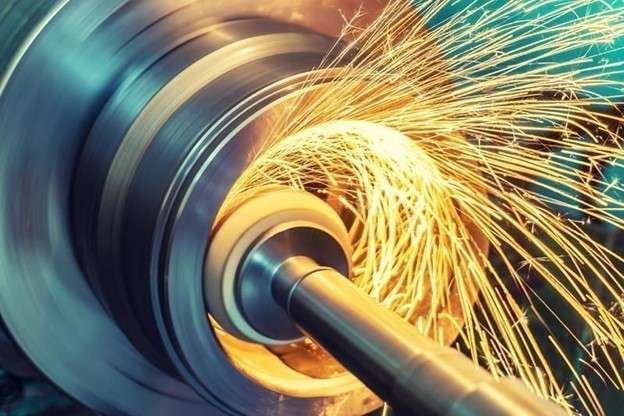 CNC machining of hard material