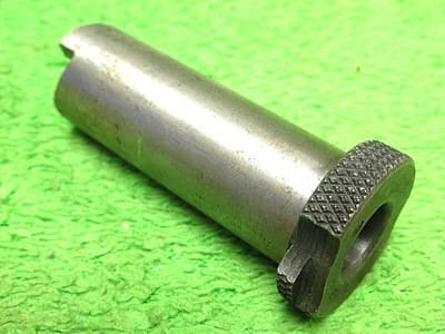 Chip break bushings
