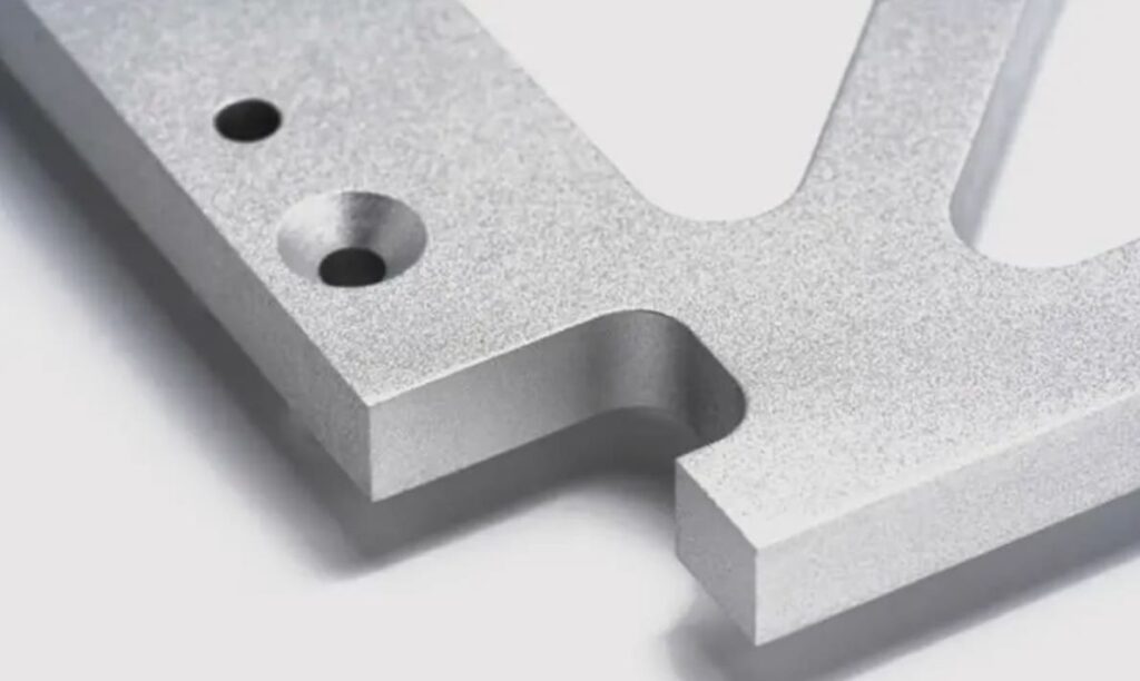 Magnesium alloy parts with polished finish