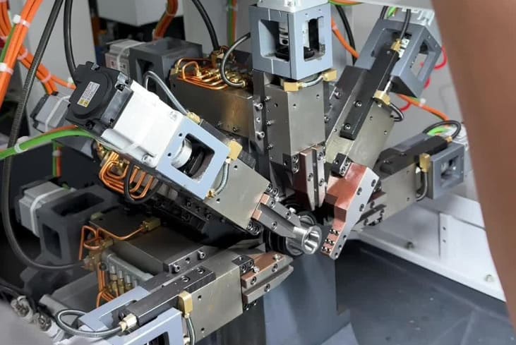 Swiss Machining Technology for Hollow Components