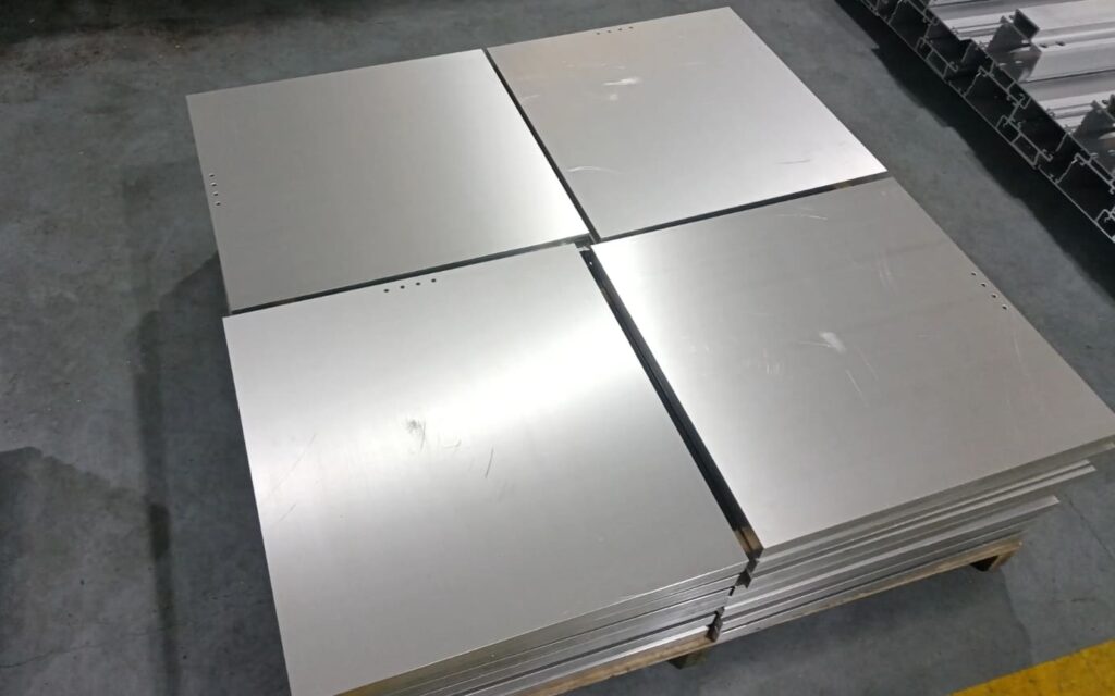 What Is Aluminum Alloy Made Of