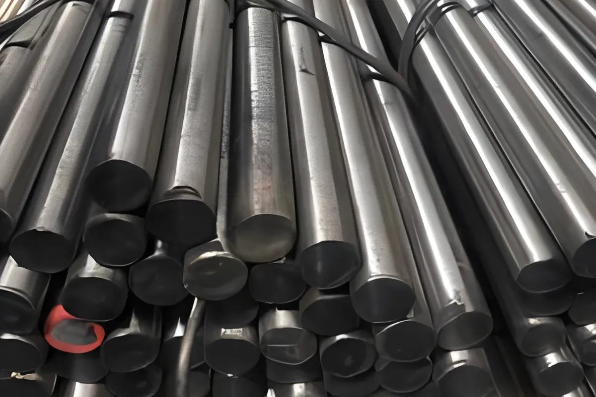 Alloy Steel vs Carbon Steel: What are the Differences and Advantages?